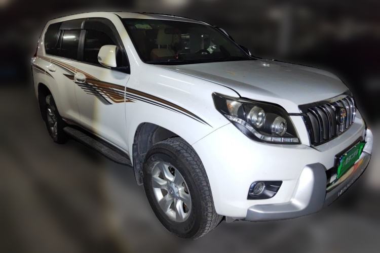 Used Toyota Prado 2010 2.7L Automatic Luxury Edition Front Right 45 Deg