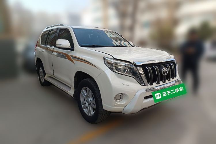 Used Toyota Prado 2010 4.0L Automatic VX Front Right 45 Deg