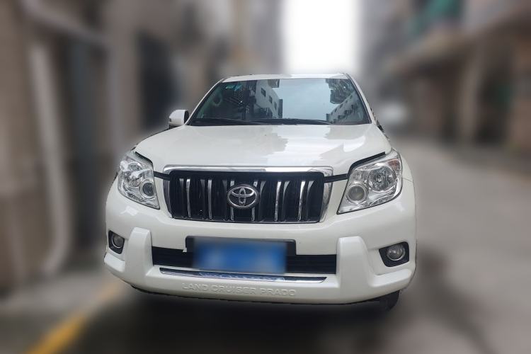 Used Toyota Prado 2010 2.7L Automatic Deluxe Edition Front