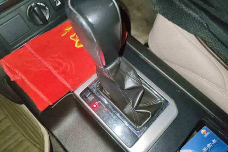 Used Toyota Prado 2010 4.0L Automatic TX Gear Lever