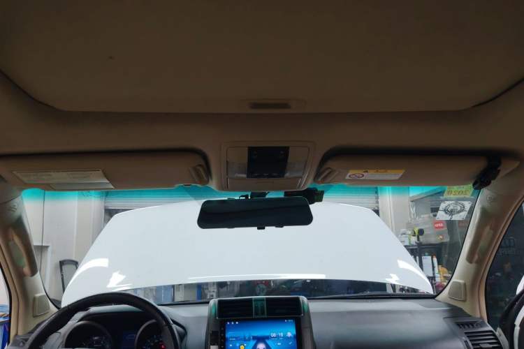 Used Toyota Prado 2010 4.0L Automatic TX-L Headliner
