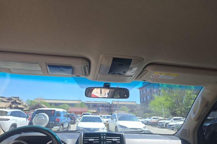 Used Toyota Prado 2010 2.7L Automatic Deluxe Edition Headliner