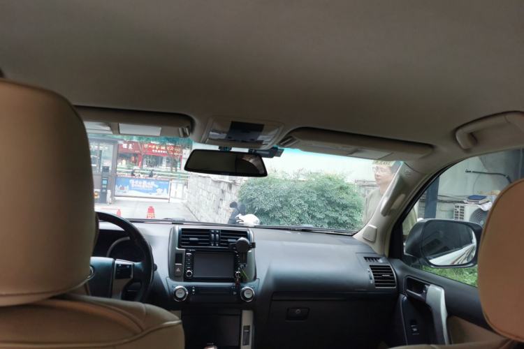 Used Toyota Prado 2010 2.7L Automatic Standard Edition Headliner