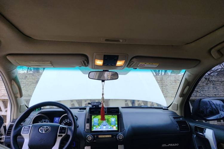 Used Toyota Prado 2010 4.0L Automatic TX-L Headliner