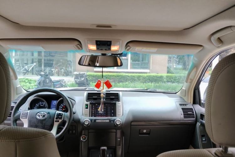 Used Toyota Prado 2010 4.0L Automatic TX-L Headliner