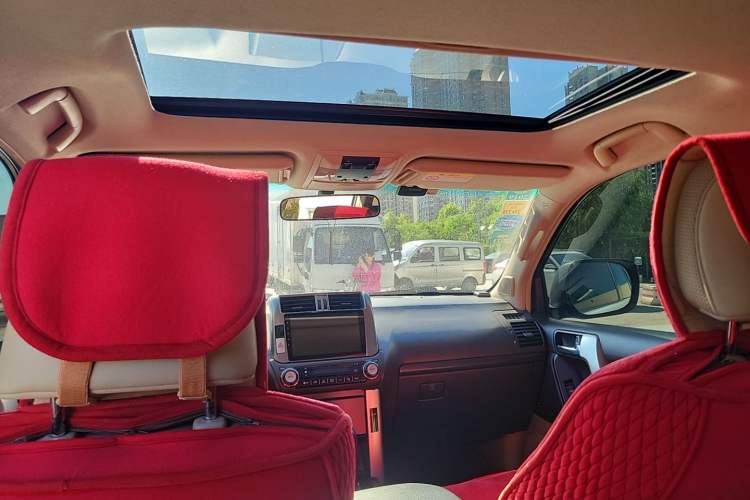 Used Toyota Prado 2010 4.0L Automatic TX-L Headliner