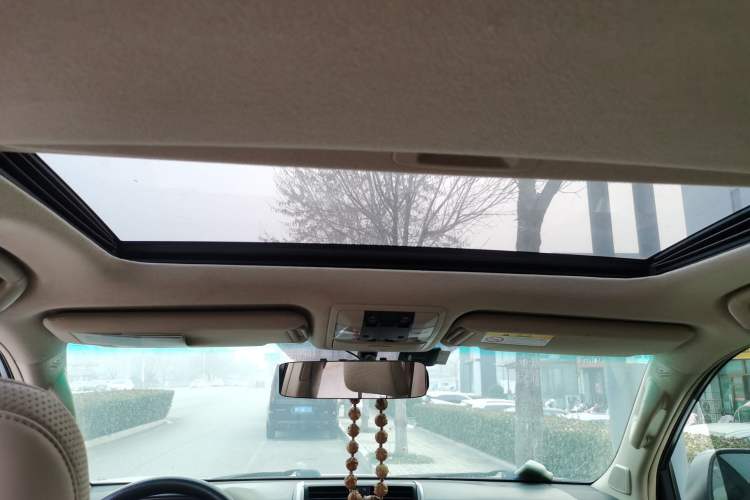 Used Toyota Prado 2010 4.0L Automatic TX-L Headliner