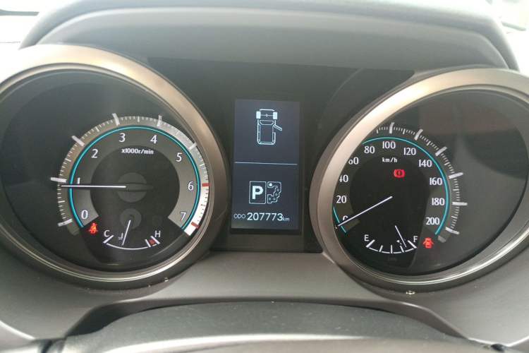 Used Toyota Prado 2010 4.0L Automatic TX-L Instrument Cluster