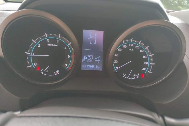 Used Toyota Prado  Instrument Cluster