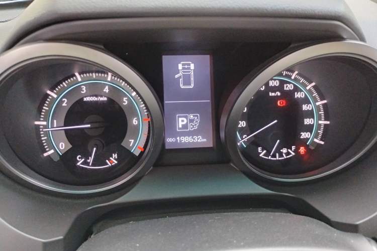 Used Toyota Prado 2010 4.0L Automatic TX-L Instrument Cluster