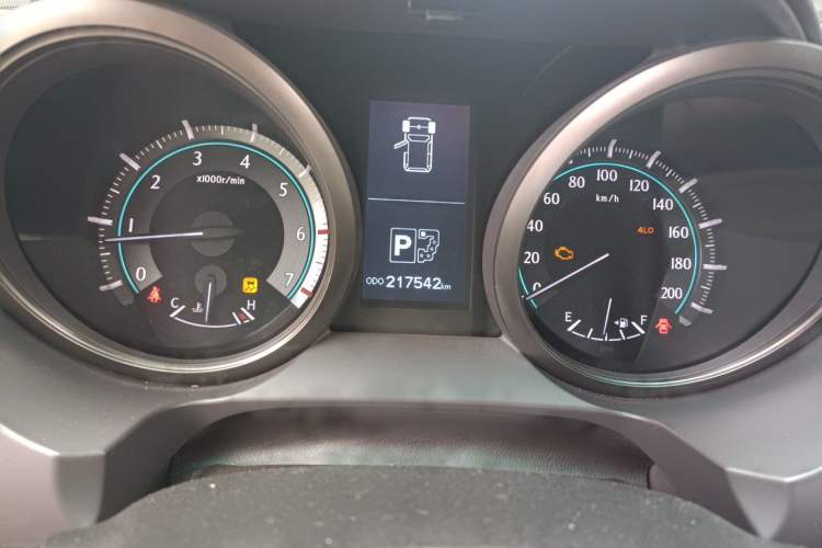 Used Toyota Prado 2010 4.0L Automatic TX-L Instrument Cluster