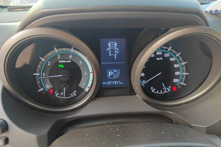 Used Toyota Prado 2010 4.0L Automatic TX-L NAVI Instrument Cluster