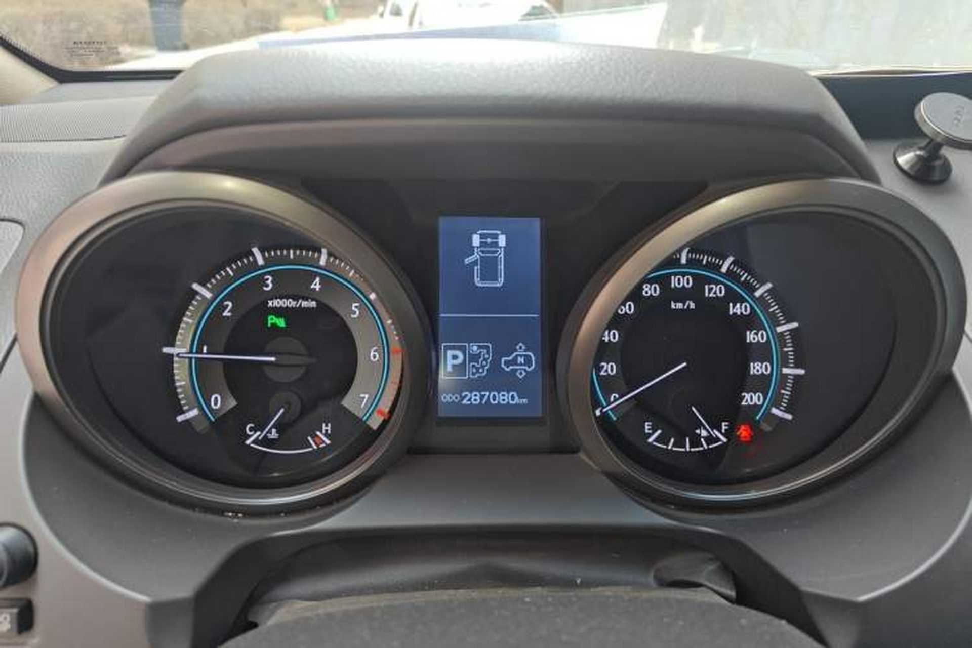 Used Toyota Prado 2010 4.0L Automatic VX NAVI Instrument Cluster