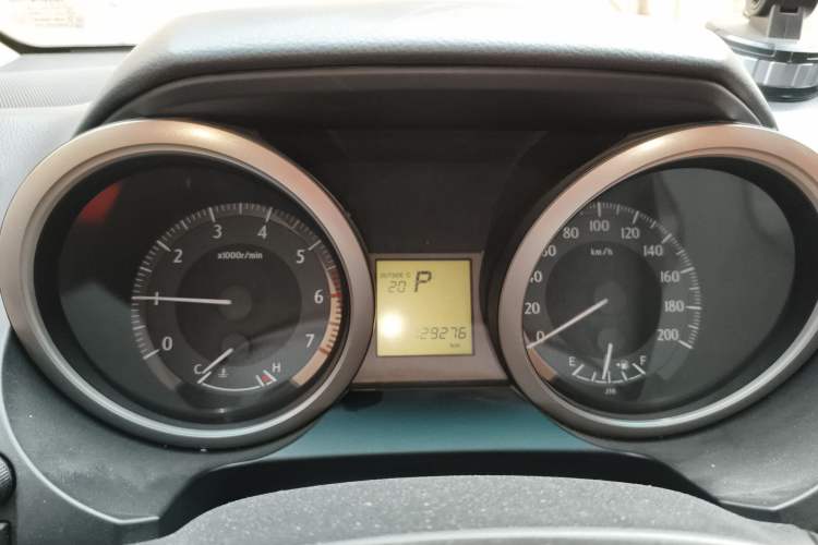 Used Toyota Prado 2010 2.7L Automatic Standard Edition Instrument Cluster