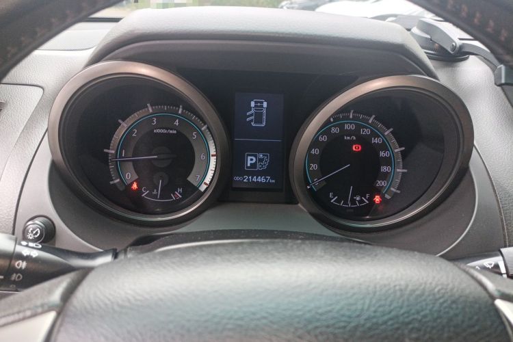 Used Toyota Prado 2010 4.0L Automatic TX-L Instrument Cluster