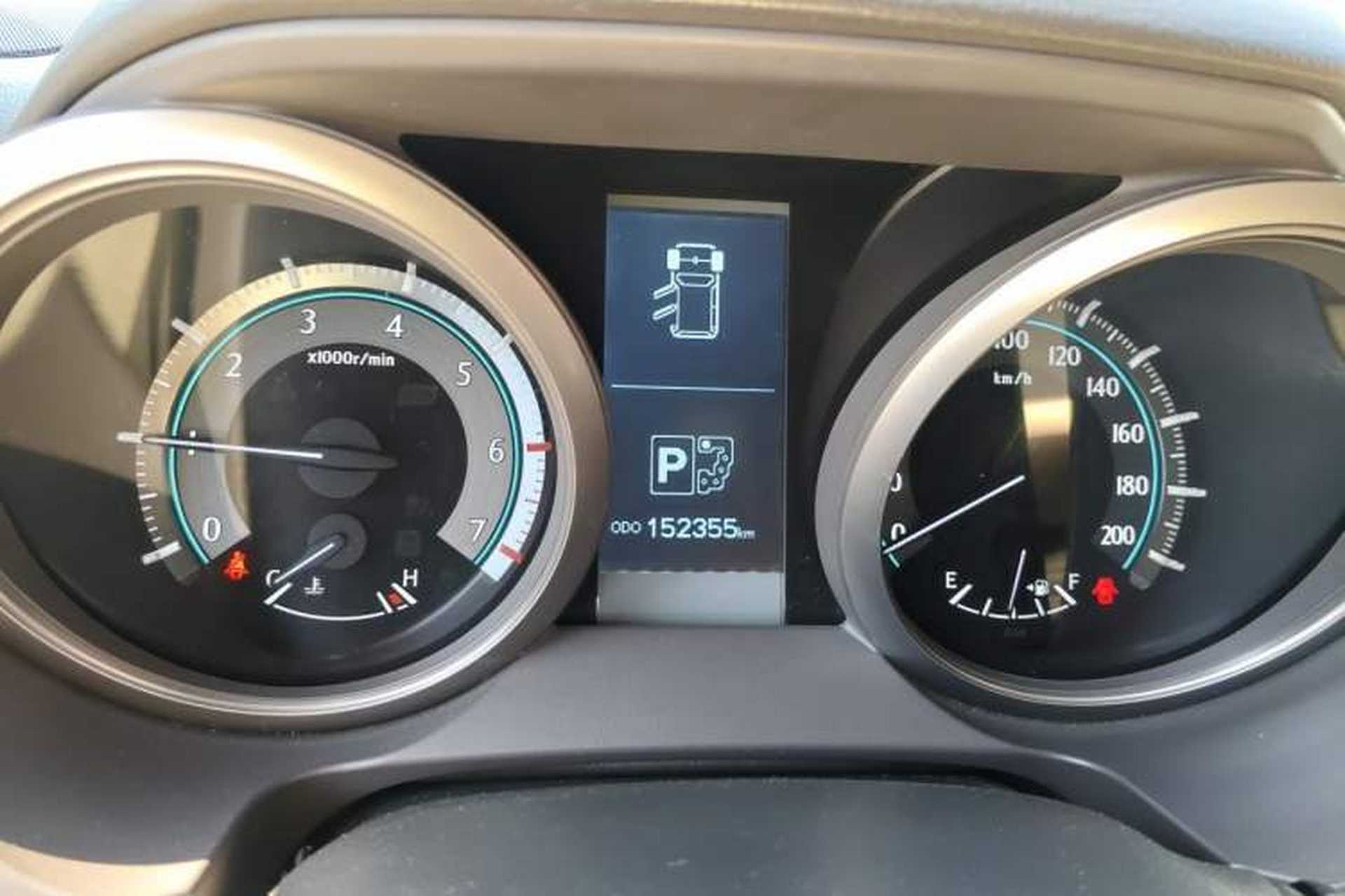 Used Toyota Prado 2010 4.0L Automatic TX-L Instrument Cluster