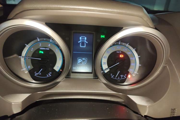 Used Toyota Prado 2010 4.0L Automatic VX Instrument Cluster