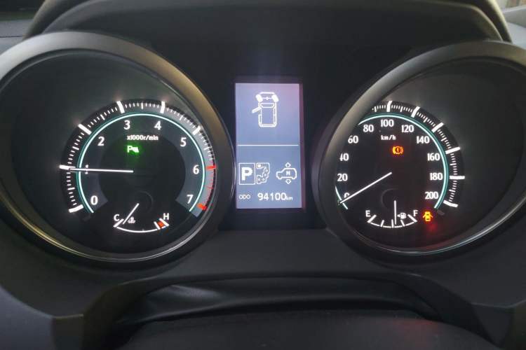Used Toyota Prado 2010 4.0L Automatic VX NAVI Instrument Cluster
