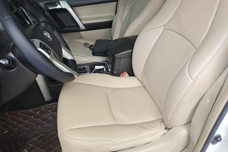 Used Toyota Prado 2010 4.0L Automatic TX-L NAVI Left Front Seat