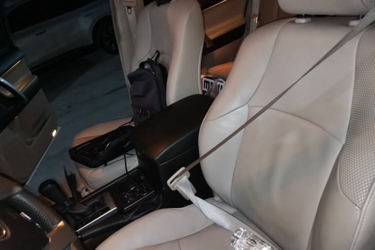 Used Toyota Prado 2010 4.0L Automatic TX-L Left Front Seat