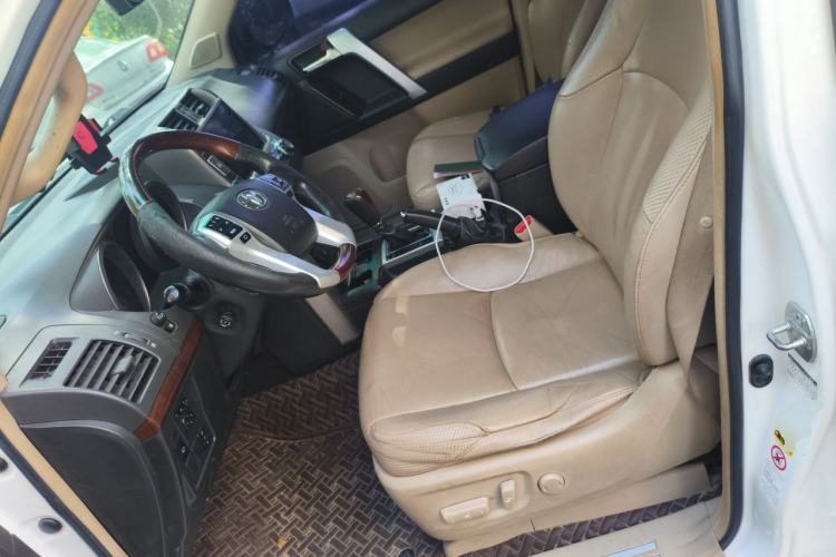 Used Toyota Prado 2010 4.0L Automatic VX Left Front Seat