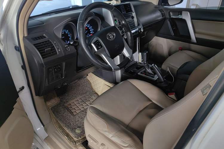 Used Toyota Prado  Left Front Seat
