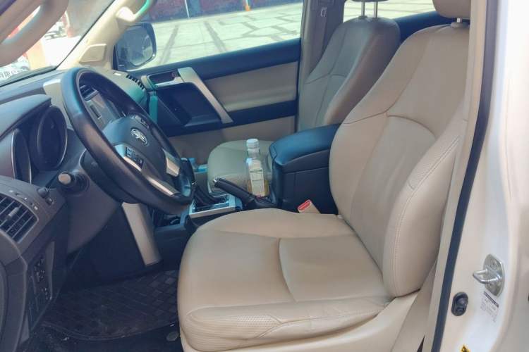 Used Toyota Prado 2010 4.0L Automatic TX-L Left Front Seat
