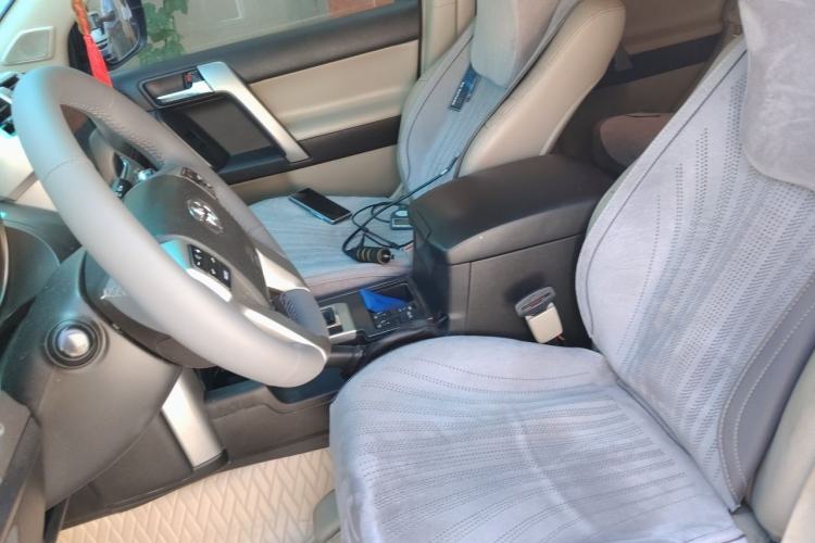 Used Toyota Prado 2010 4.0L Automatic TX-L Left Front Seat