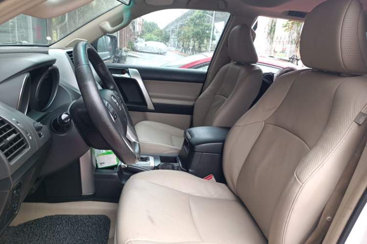 Used Toyota Prado 2010 4.0L Automatic TX-L Left Front Seat