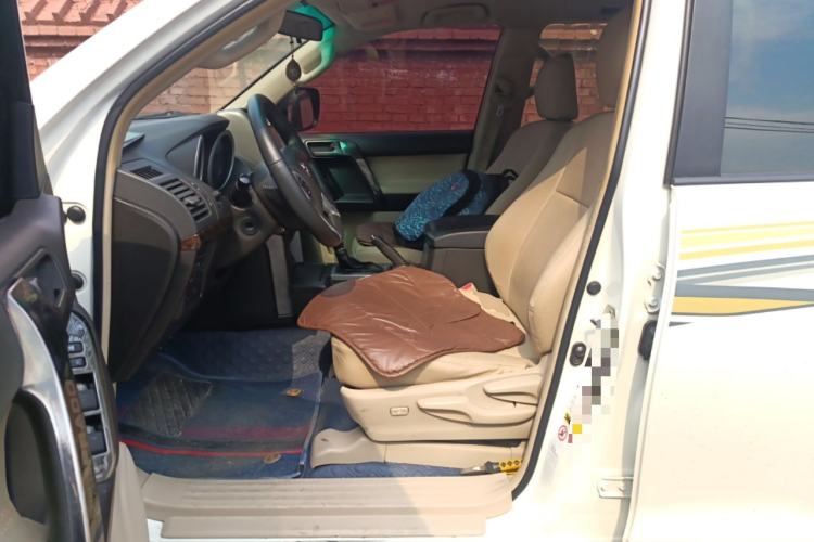 Used Toyota Prado  Left Front Seat