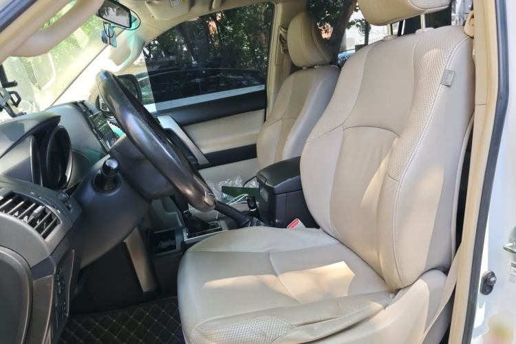 Used Toyota Prado 2010 4.0L Automatic TX-L Left Front Seat