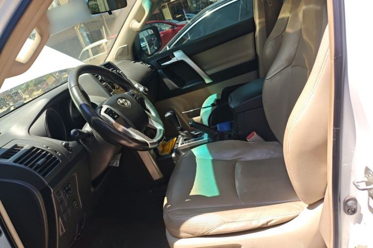 Used Toyota Prado 2010 4.0L Automatic TX-L Left Front Seat