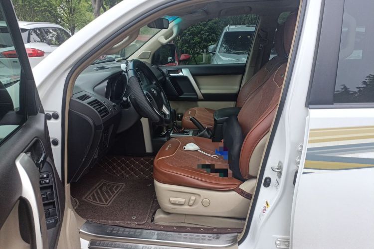 Used Toyota Prado 2010 4.0L Automatic TX-L Left Front Seat