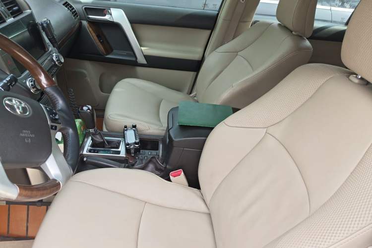 Used Toyota Prado 2010 4.0L Automatic VX Left Front Seat