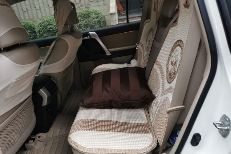 Used Toyota Prado 2010 4.0L Automatic TX-L Left Rear Seat