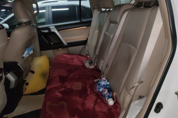 Used Toyota Prado 2010 4.0L Automatic TX-L NAVI Left Rear Seat