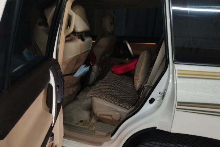 Used Toyota Prado 2010 4.0L Automatic TX-L Left Rear Seat