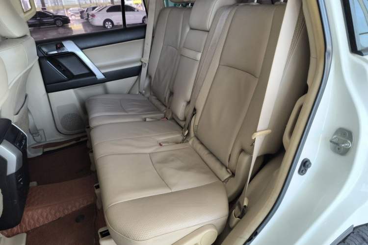 Used Toyota Prado 2010 4.0L Automatic TX-L Left Rear Seat