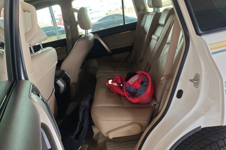 Used Toyota Prado 2010 4.0L Automatic TX-L Left Rear Seat