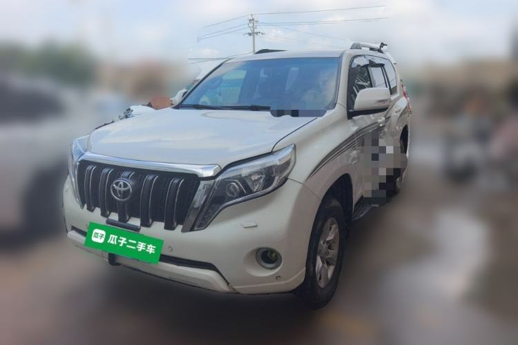 Toyota Prado 2010 2.7L Automatic Deluxe Edition d’occasion Guazi used car, China used car export, Used car for sale, Used cars, Cheapest cars for sale