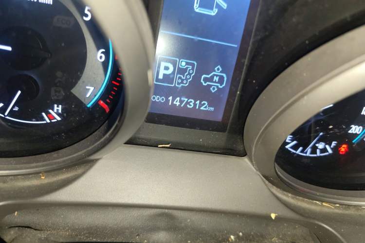 Used Toyota Prado 2010 4.0L Automatic VX Odometer Close Up