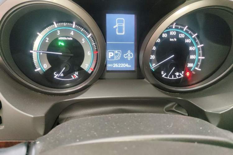 Used Toyota Prado 2010 4.0L Automatic VX NAVI Odometer Close Up