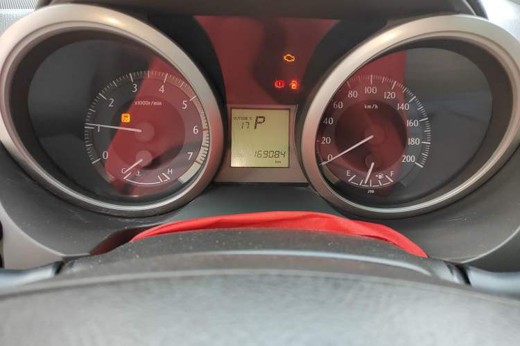 Used Toyota Prado 2010 2.7L Automatic Standard Edition Odometer Close Up