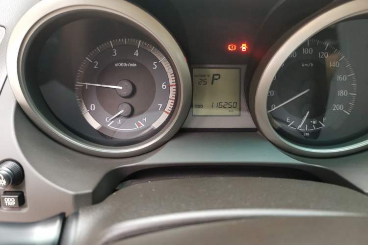 Used Toyota Prado 2010 2.7L Automatic Standard Edition Odometer Close Up
