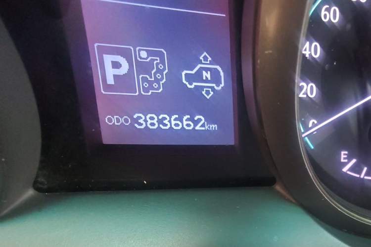 Used Toyota Prado 2010 4.0L Automatic VX NAVI Odometer Close Up