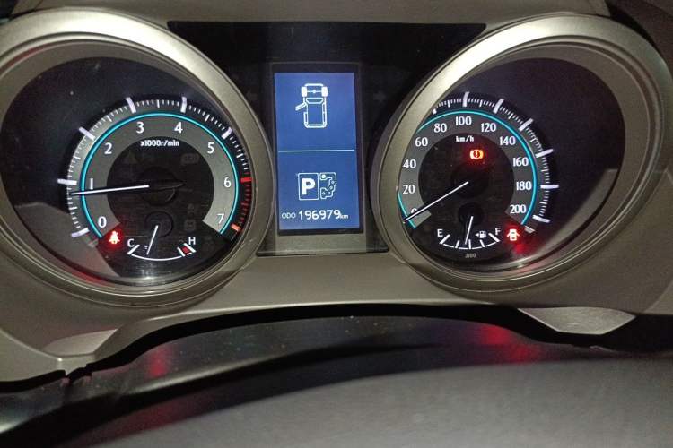 Used Toyota Prado 2010 4.0L Automatic TX-L Odometer Close Up
