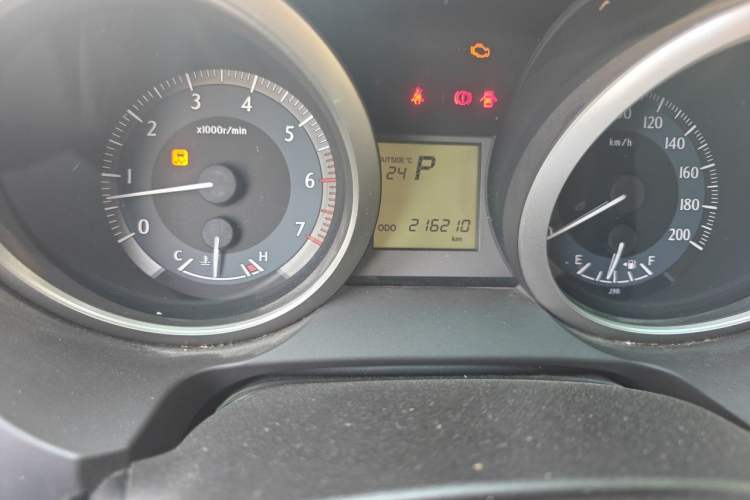 Used Toyota Prado 2010 2.7L Automatic Deluxe Edition Odometer Close Up