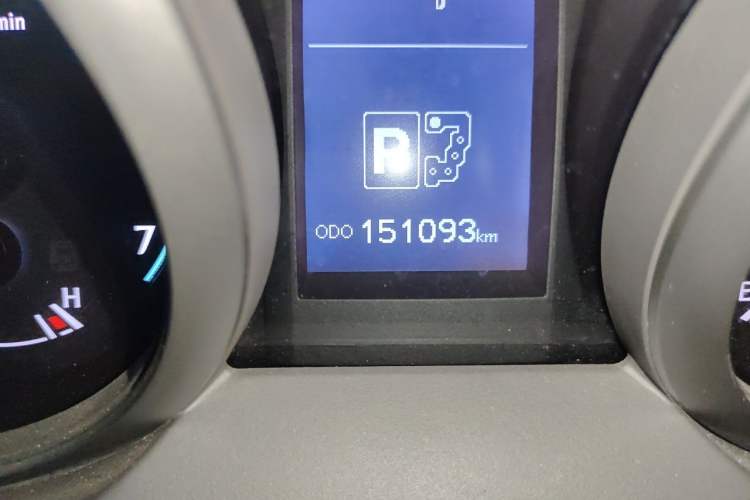 Used Toyota Prado 2010 4.0L Automatic TX-L Odometer Close Up