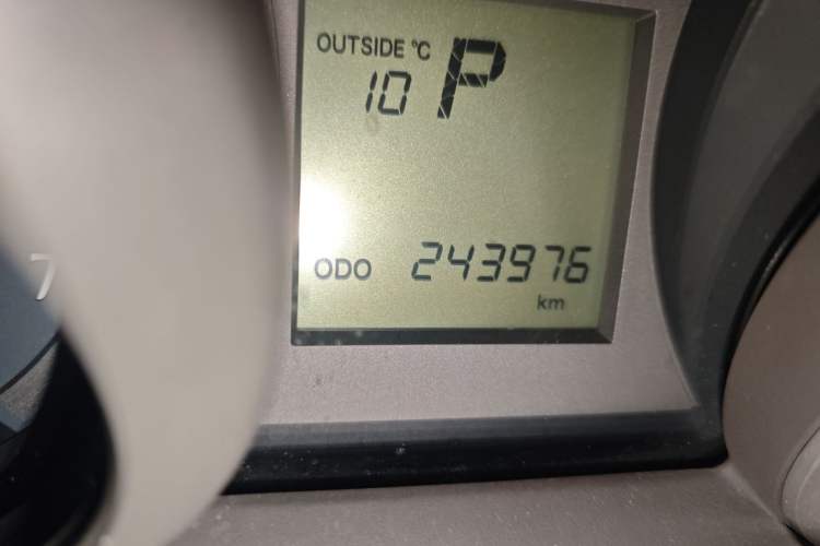 Used Toyota Prado 2010 2.7L Automatic Standard Edition Odometer Close Up