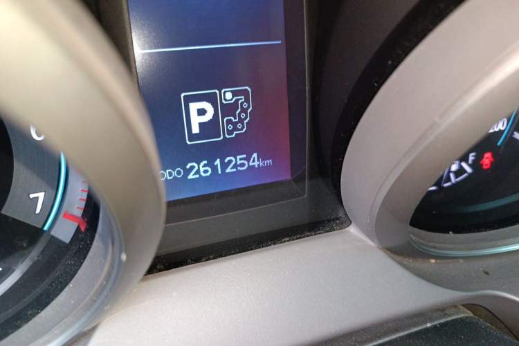Used Toyota Prado 2010 4.0L Automatic TX-L Odometer Close Up